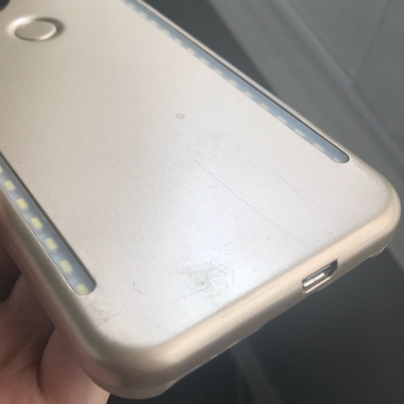 LED IPhone 6/6s/7/7s/8 case - Picture 7 of 8